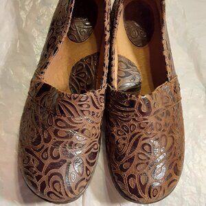 BOC Soft Women's Clogs